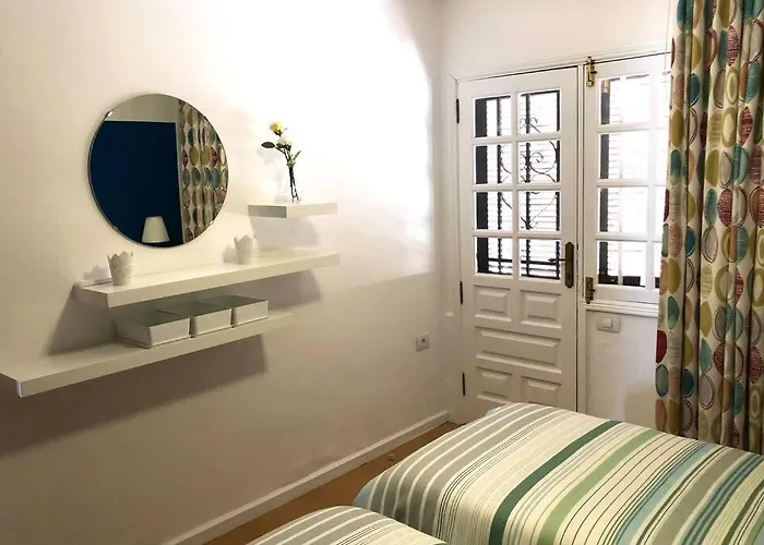 2 Bedroom Front Line Puerto Del Carmen * Tías