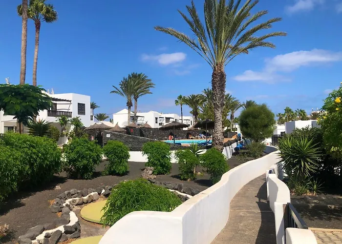 2 Bedroom Front Line Puerto Del Carmen * Tías