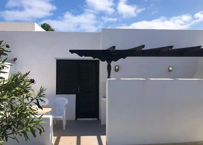 Villa 2 Bedroom Front Line Puerto Del Carmen