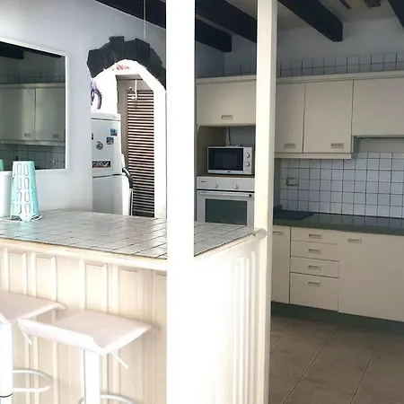 2 Bedroom Front Line Puerto Del Carmen Villa