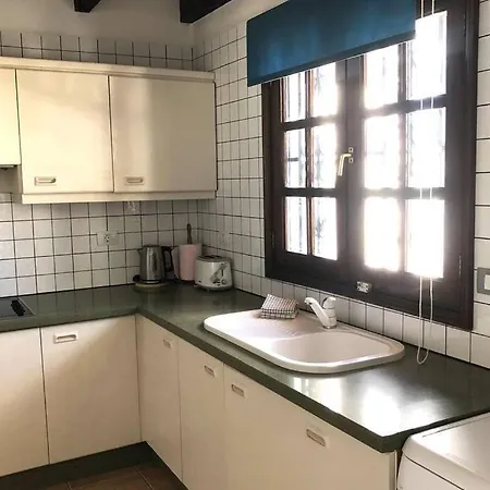 2 Bedroom Front Line Puerto Del Carmen * Tias