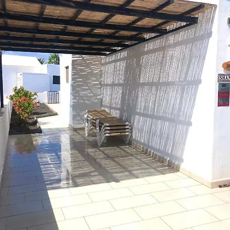 Villa 2 Bedroom Front Line Puerto Del Carmen