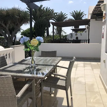 2 Bedroom Front Line Puerto Del Carmen Villa