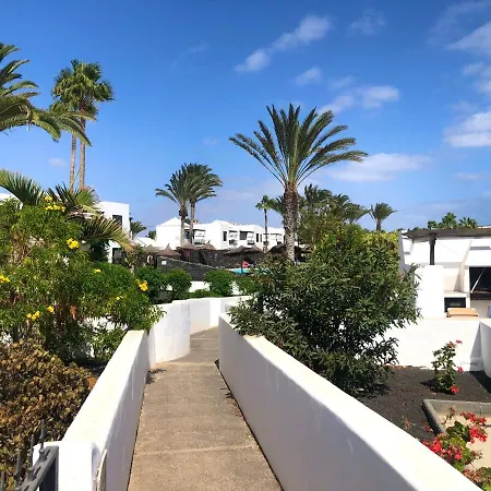 2 Bedroom Front Line Puerto Del Carmen Villa